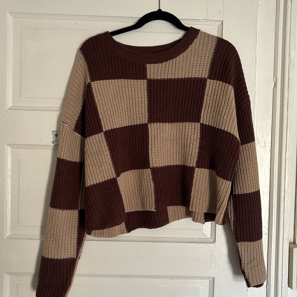 Brown Sweater - Size Medium